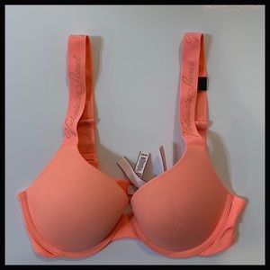 NWT Victoria’s Secret Full Coverage Push-up Bra